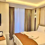 Cetin Port Hotel
