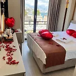 Cetin Port Hotel 3*