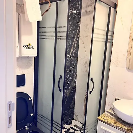 سيتين بورت فندق *