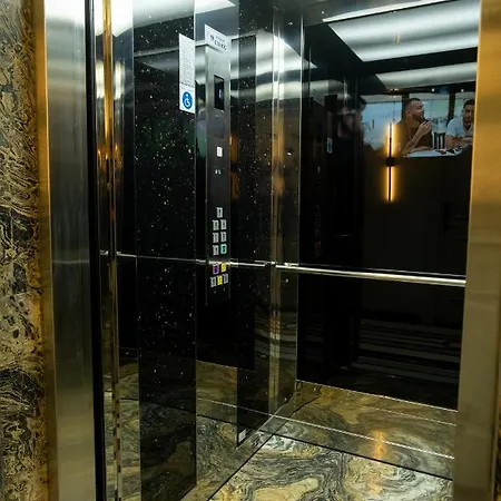 Cetin Port Hotel *