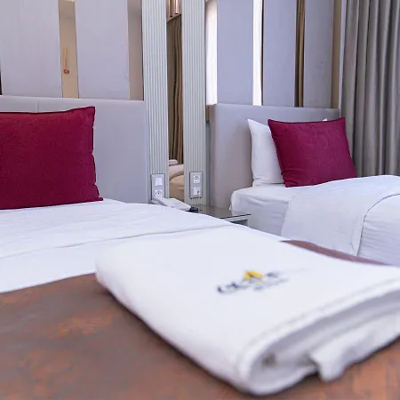 سيتين بورت * اسطنبول