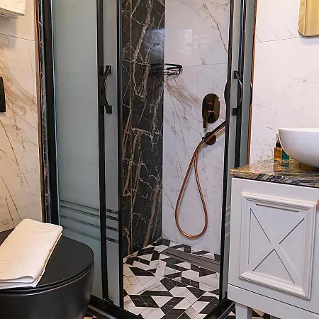 Cetin Port 3*